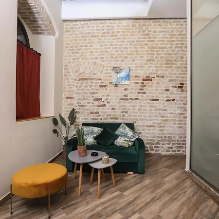 Grandpa's Lab * Corfu (city)